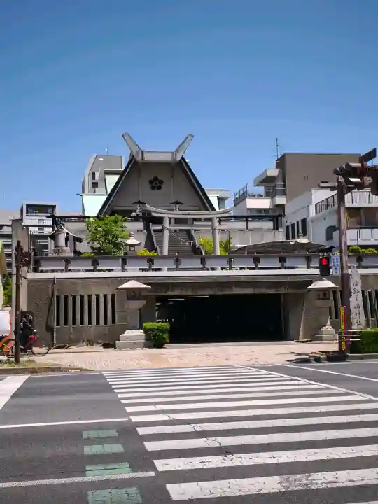 中野天満神社の{uncategorized: "未分類", other: "その他", undefined: "問題あり", building: "その他建物", grave: "お墓", sacred_gate: "鳥居", guardian: "狛犬", statue: "像", buddha: "仏像", history: "歴史", nature: "自然", garden: "庭園", animal: "動物", pagoda: "塔", temizu: "手水舎", mountain_gate: "山門・神門", sanctuary: "本殿・本堂", subordinate: "末社・摂社", art: "芸術", scenery: "景色", jizo: "地蔵", ema: "絵馬", goshuin: "御朱印", omikuji: "おみくじ", items: "授与品その他", amulet: "お守り", goshuincho: "御朱印帳", eats: "食事", festival: "お祭り", votive_dance: "神楽", shichigosan: "七五三参", wedding: "結婚式", experience: "体験その他", initially: "初詣", around: "周辺", anti_infection: "感染症対策"}