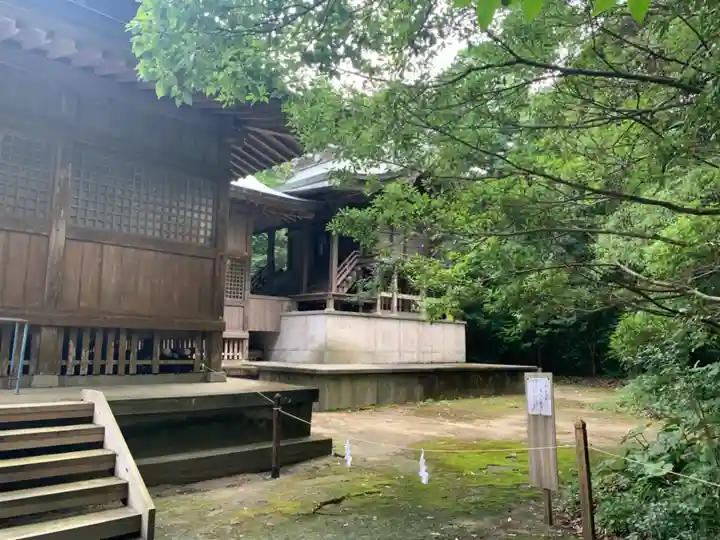 江田神社の本殿・本堂