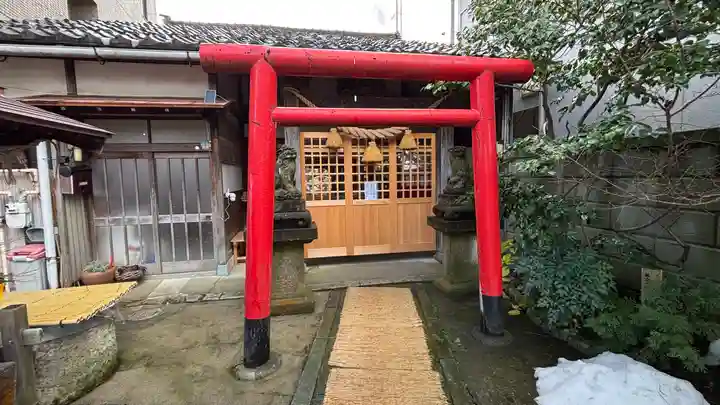 浅野川稲荷神社(石川県)