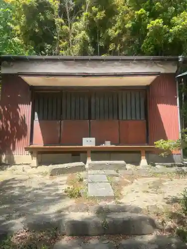 歳来寺（閻魔堂）の{uncategorized: "未分類", other: "その他", undefined: "問題あり", building: "その他建物", grave: "お墓", sacred_gate: "鳥居", guardian: "狛犬", statue: "像", buddha: "仏像", history: "歴史", nature: "自然", garden: "庭園", animal: "動物", pagoda: "塔", temizu: "手水舎", mountain_gate: "山門・神門", sanctuary: "本殿・本堂", subordinate: "末社・摂社", art: "芸術", scenery: "景色", jizo: "地蔵", ema: "絵馬", goshuin: "御朱印", omikuji: "おみくじ", items: "授与品その他", amulet: "お守り", goshuincho: "御朱印帳", eats: "食事", festival: "お祭り", votive_dance: "神楽", shichigosan: "七五三参", wedding: "結婚式", experience: "体験その他", initially: "初詣", around: "周辺", anti_infection: "感染症対策"}