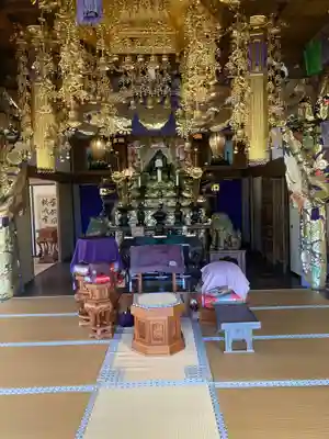 鳳巣院の本殿・本堂