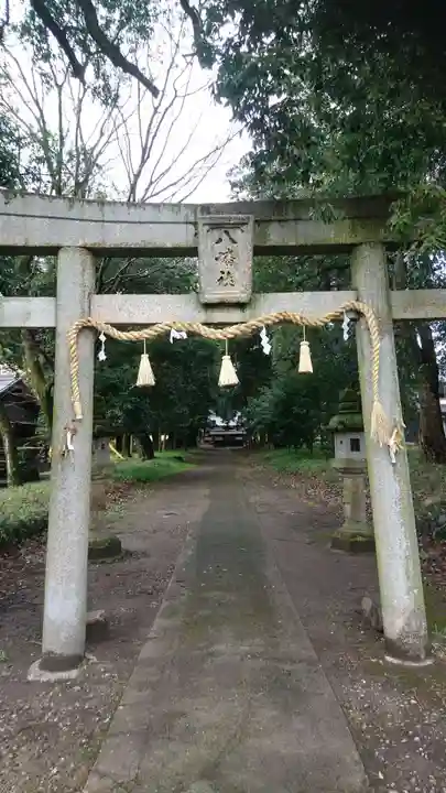 若宮八幡神社の鳥居