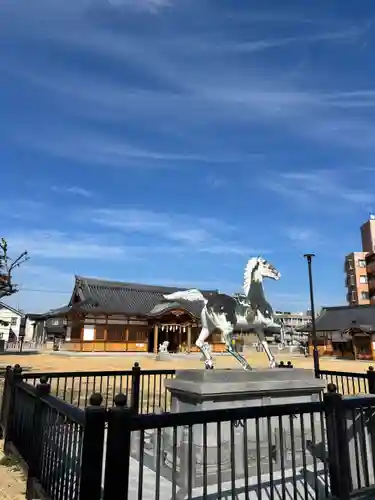 大窪八幡宮の像