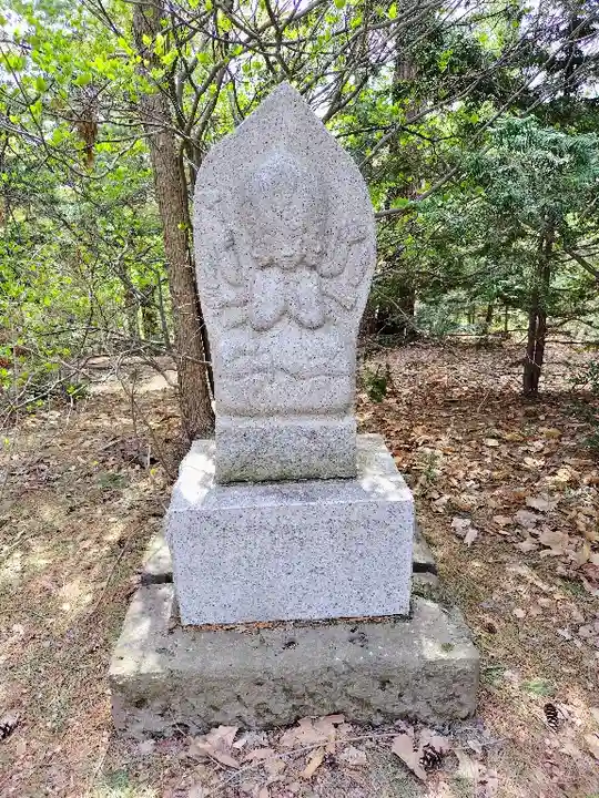 稲荷神社の仏像