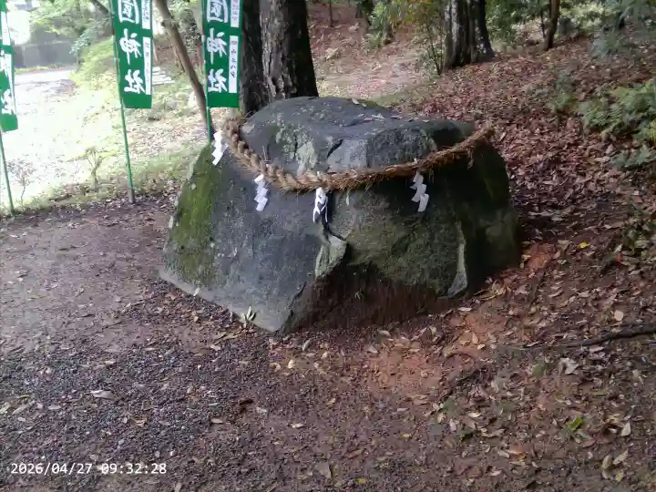 伊太祁曽神社の{uncategorized: "未分類", other: "その他", undefined: "問題あり", building: "その他建物", grave: "お墓", sacred_gate: "鳥居", guardian: "狛犬", statue: "像", buddha: "仏像", history: "歴史", nature: "自然", garden: "庭園", animal: "動物", pagoda: "塔", temizu: "手水舎", mountain_gate: "山門・神門", sanctuary: "本殿・本堂", subordinate: "末社・摂社", art: "芸術", scenery: "景色", jizo: "地蔵", ema: "絵馬", goshuin: "御朱印", omikuji: "おみくじ", items: "授与品その他", amulet: "お守り", goshuincho: "御朱印帳", eats: "食事", festival: "お祭り", votive_dance: "神楽", shichigosan: "七五三参", wedding: "結婚式", experience: "体験その他", initially: "初詣", around: "周辺", anti_infection: "感染症対策"}