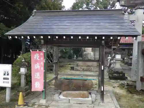 小鴨神社の手水舎