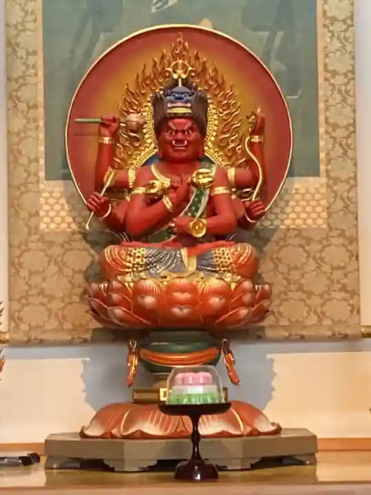 三毳不動尊の仏像