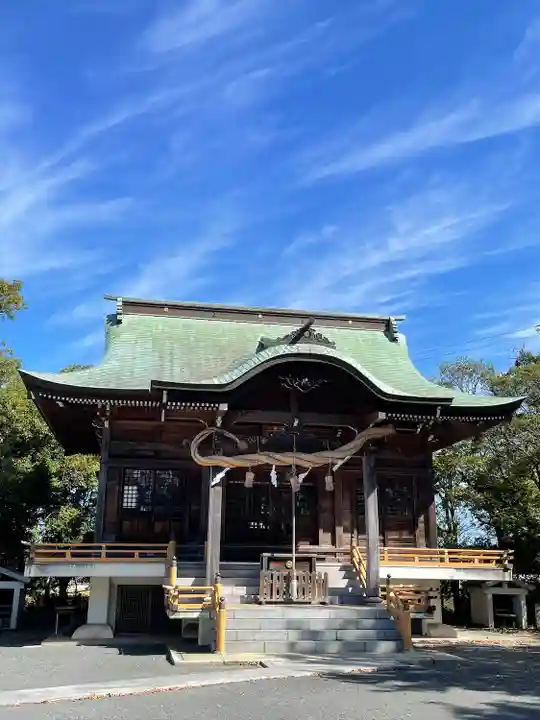 綿都美神社の本殿・本堂