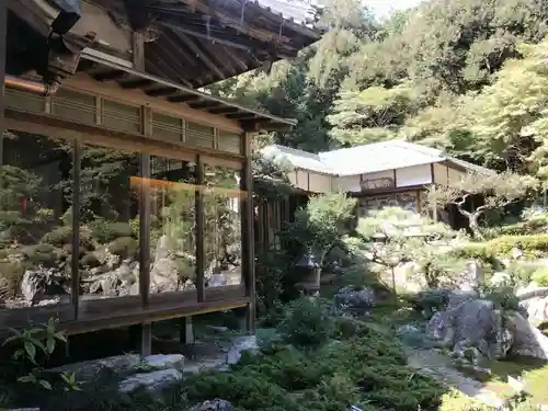 吸湖山　青岸寺の建物その他