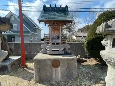 北海道東照宮の{uncategorized: "未分類", other: "その他", undefined: "問題あり", building: "その他建物", grave: "お墓", sacred_gate: "鳥居", guardian: "狛犬", statue: "像", buddha: "仏像", history: "歴史", nature: "自然", garden: "庭園", animal: "動物", pagoda: "塔", temizu: "手水舎", mountain_gate: "山門・神門", sanctuary: "本殿・本堂", subordinate: "末社・摂社", art: "芸術", scenery: "景色", jizo: "地蔵", ema: "絵馬", goshuin: "御朱印", omikuji: "おみくじ", items: "授与品その他", amulet: "お守り", goshuincho: "御朱印帳", eats: "食事", festival: "お祭り", votive_dance: "神楽", shichigosan: "七五三参", wedding: "結婚式", experience: "体験その他", initially: "初詣", around: "周辺", anti_infection: "感染症対策"}