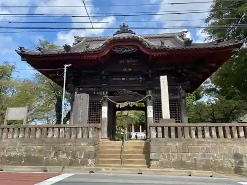 千葉寺の山門