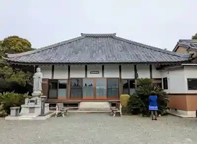 東漸寺の本殿・本堂