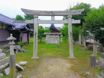 十五所社(拾五所社)の鳥居