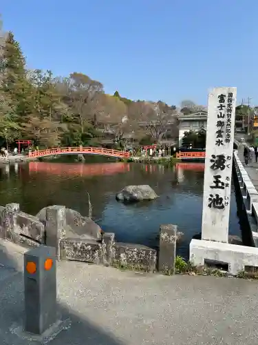 富士山本宮浅間大社の{uncategorized: "未分類", other: "その他", undefined: "問題あり", building: "その他建物", grave: "お墓", sacred_gate: "鳥居", guardian: "狛犬", statue: "像", buddha: "仏像", history: "歴史", nature: "自然", garden: "庭園", animal: "動物", pagoda: "塔", temizu: "手水舎", mountain_gate: "山門・神門", sanctuary: "本殿・本堂", subordinate: "末社・摂社", art: "芸術", scenery: "景色", jizo: "地蔵", ema: "絵馬", goshuin: "御朱印", omikuji: "おみくじ", items: "授与品その他", amulet: "お守り", goshuincho: "御朱印帳", eats: "食事", festival: "お祭り", votive_dance: "神楽", shichigosan: "七五三参", wedding: "結婚式", experience: "体験その他", initially: "初詣", around: "周辺", anti_infection: "感染症対策"}