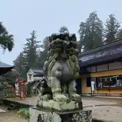 大神神社の狛犬