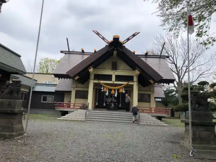 江南神社の{uncategorized: "未分類", other: "その他", undefined: "問題あり", building: "その他建物", grave: "お墓", sacred_gate: "鳥居", guardian: "狛犬", statue: "像", buddha: "仏像", history: "歴史", nature: "自然", garden: "庭園", animal: "動物", pagoda: "塔", temizu: "手水舎", mountain_gate: "山門・神門", sanctuary: "本殿・本堂", subordinate: "末社・摂社", art: "芸術", scenery: "景色", jizo: "地蔵", ema: "絵馬", goshuin: "御朱印", omikuji: "おみくじ", items: "授与品その他", amulet: "お守り", goshuincho: "御朱印帳", eats: "食事", festival: "お祭り", votive_dance: "神楽", shichigosan: "七五三参", wedding: "結婚式", experience: "体験その他", initially: "初詣", around: "周辺", anti_infection: "感染症対策"}