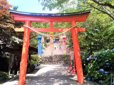 虻田神社の鳥居
