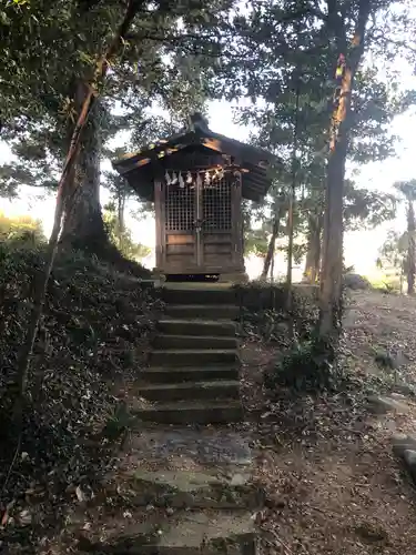 伊古乃速御玉比売神社の末社