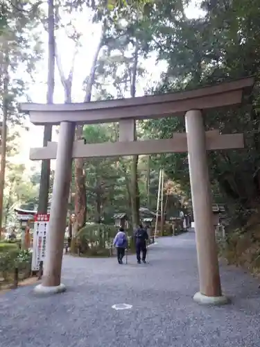 狭井坐大神荒魂神社(狭井神社)(奈良県)