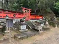 八阪神社(大神神社末社)・大峯社(大神神社雑社)・賃長社(大神神社雑社)・金比羅社(大神神社雑社)の{uncategorized: "未分類", other: "その他", undefined: "問題あり", building: "その他建物", grave: "お墓", sacred_gate: "鳥居", guardian: "狛犬", statue: "像", buddha: "仏像", history: "歴史", nature: "自然", garden: "庭園", animal: "動物", pagoda: "塔", temizu: "手水舎", mountain_gate: "山門・神門", sanctuary: "本殿・本堂", subordinate: "末社・摂社", art: "芸術", scenery: "景色", jizo: "地蔵", ema: "絵馬", goshuin: "御朱印", omikuji: "おみくじ", items: "授与品その他", amulet: "お守り", goshuincho: "御朱印帳", eats: "食事", festival: "お祭り", votive_dance: "神楽", shichigosan: "七五三参", wedding: "結婚式", experience: "体験その他", initially: "初詣", around: "周辺", anti_infection: "感染症対策"}
