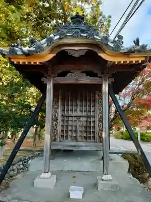 中一色神社の末社・摂社