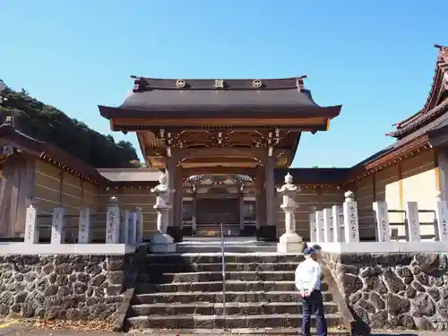 大泉寺の山門・神門