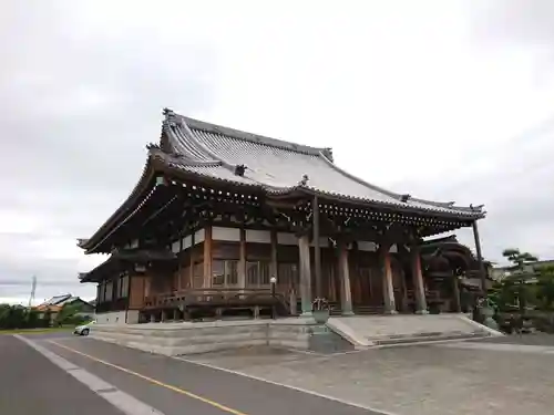玉泉寺の本殿・本堂