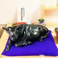 彌彦神社 (伊夜日子神社)の像