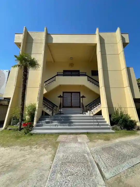 良運院の本殿・本堂