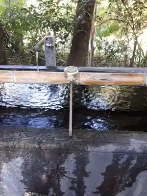忍　諏訪神社・東照宮　の手水舎