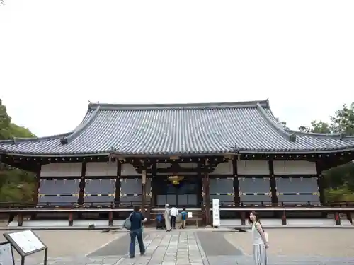 仁和寺の本殿・本堂