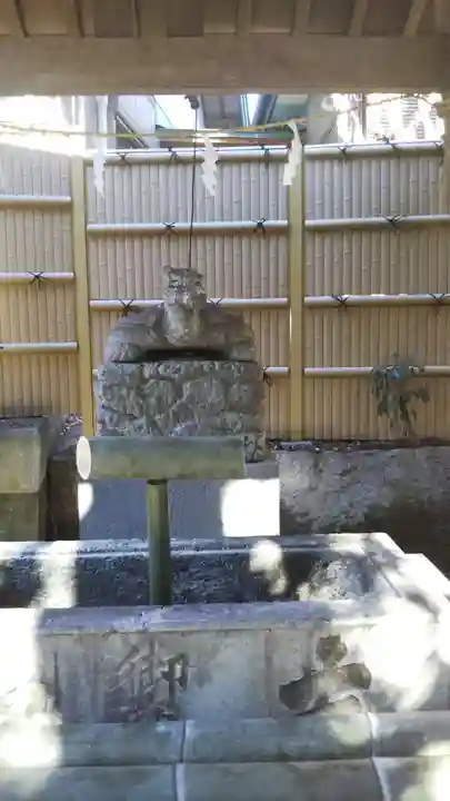 柴崎神社の手水舎