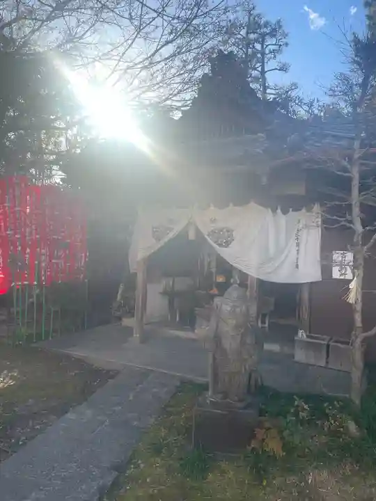 大学院の本殿・本堂