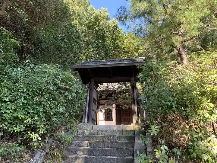 興福院の山門・神門