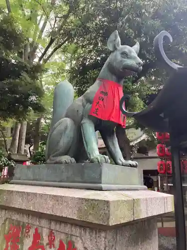 豊川稲荷東京別院の狛犬