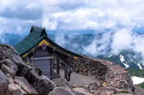 白山比咩神社　奥宮の本殿・本堂