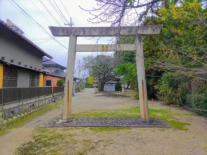 神明社(丹陽町九日市場)の鳥居