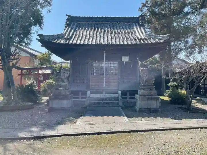春日神社(飯)の{uncategorized: "未分類", other: "その他", undefined: "問題あり", building: "その他建物", grave: "お墓", sacred_gate: "鳥居", guardian: "狛犬", statue: "像", buddha: "仏像", history: "歴史", nature: "自然", garden: "庭園", animal: "動物", pagoda: "塔", temizu: "手水舎", mountain_gate: "山門・神門", sanctuary: "本殿・本堂", subordinate: "末社・摂社", art: "芸術", scenery: "景色", jizo: "地蔵", ema: "絵馬", goshuin: "御朱印", omikuji: "おみくじ", items: "授与品その他", amulet: "お守り", goshuincho: "御朱印帳", eats: "食事", festival: "お祭り", votive_dance: "神楽", shichigosan: "七五三参", wedding: "結婚式", experience: "体験その他", initially: "初詣", around: "周辺", anti_infection: "感染症対策"}