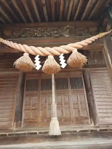 西荒川神社(富山県)