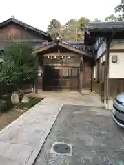 松江城山稲荷神社の建物その他