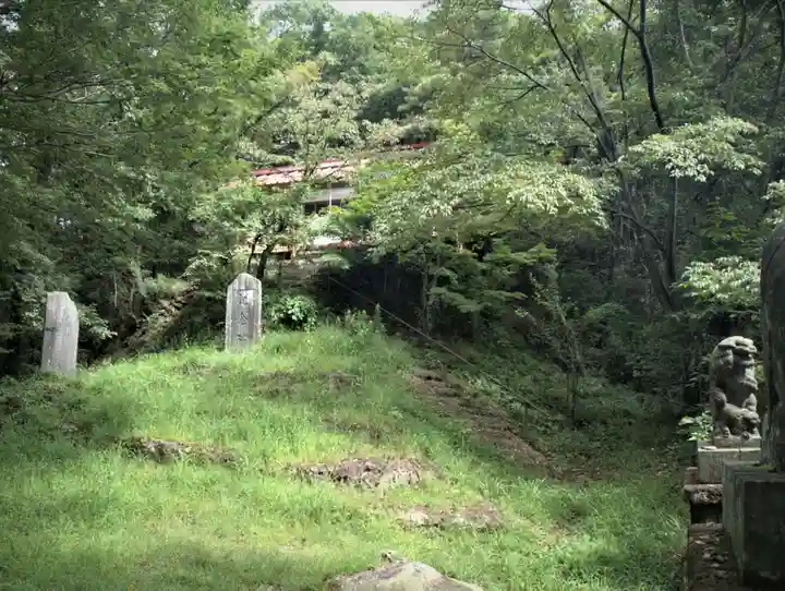 戸室山神社のその他建物