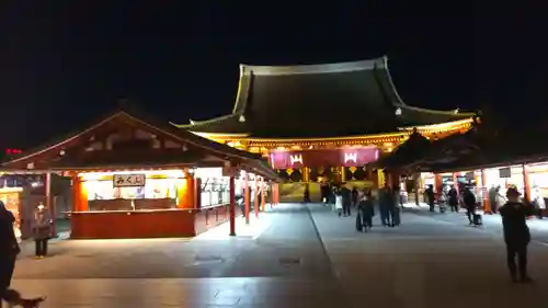 浅草寺の本殿・本堂