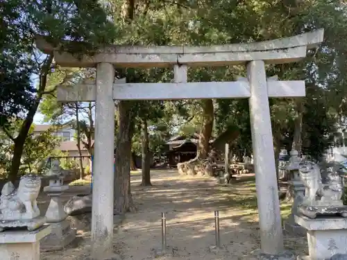 東山神社の鳥居