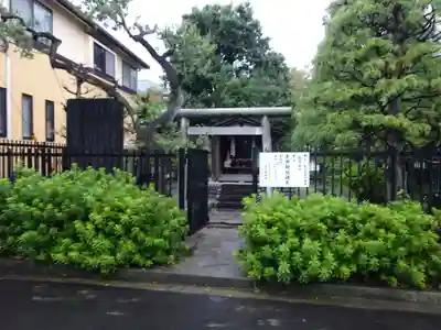 大弁財功徳天社のその他建物