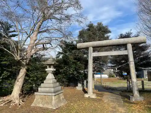 紙敷胡録神社の{uncategorized: "未分類", other: "その他", undefined: "問題あり", building: "その他建物", grave: "お墓", sacred_gate: "鳥居", guardian: "狛犬", statue: "像", buddha: "仏像", history: "歴史", nature: "自然", garden: "庭園", animal: "動物", pagoda: "塔", temizu: "手水舎", mountain_gate: "山門・神門", sanctuary: "本殿・本堂", subordinate: "末社・摂社", art: "芸術", scenery: "景色", jizo: "地蔵", ema: "絵馬", goshuin: "御朱印", omikuji: "おみくじ", items: "授与品その他", amulet: "お守り", goshuincho: "御朱印帳", eats: "食事", festival: "お祭り", votive_dance: "神楽", shichigosan: "七五三参", wedding: "結婚式", experience: "体験その他", initially: "初詣", around: "周辺", anti_infection: "感染症対策"}