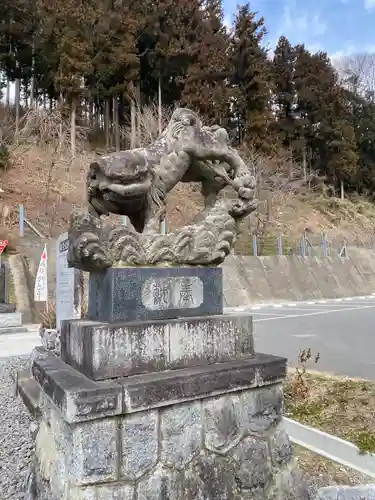 石都々古和気神社の狛犬