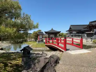 倶利迦羅不動寺鳳凰殿(石川県)