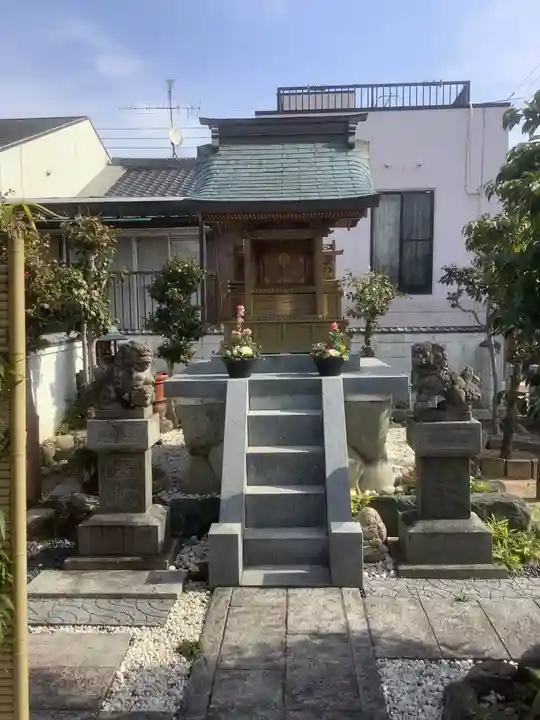 直来神社の本殿・本堂
