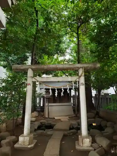 神明氷川神社の末社・摂社