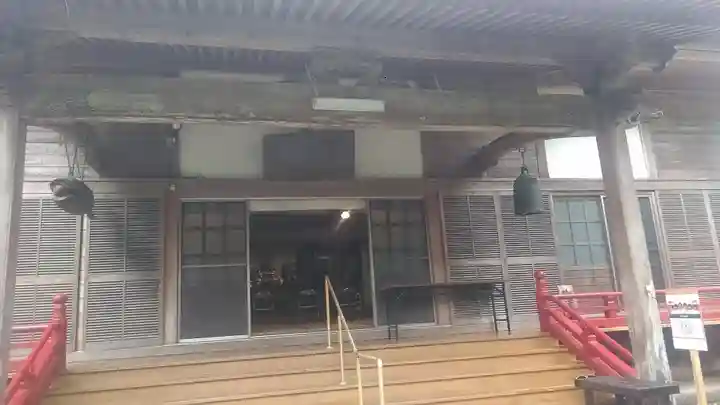新宮寺の本殿・本堂